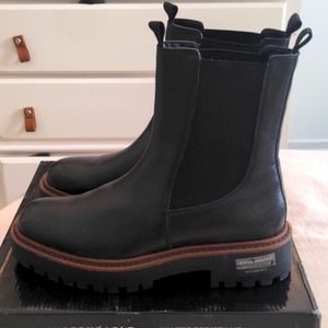 Steve Madden Blakely Chelsea boot